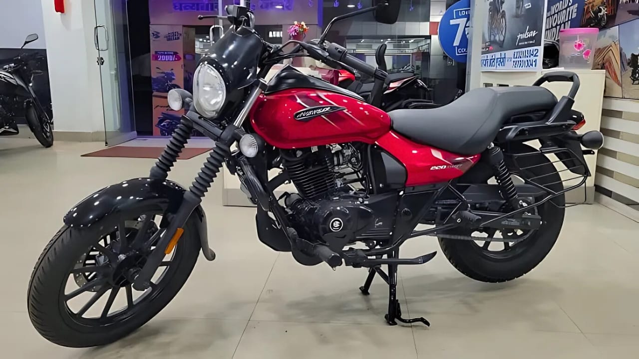 Bajaj Avenger Street 220 New Bike 2025:सिर्फ इतनी सी कीमत पर मार्केट में तबाही मचा रहा बजाज का नया बाइक