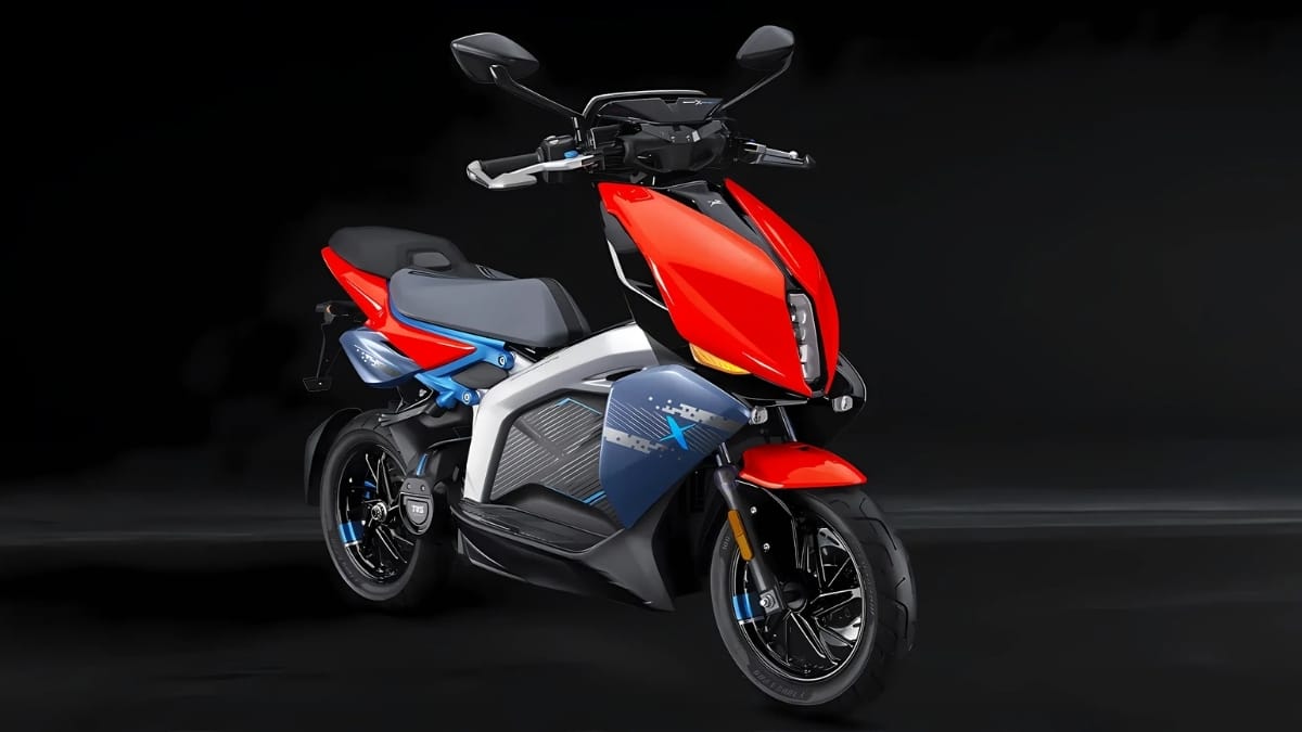 TVS X Electric New Scooter 2025 भारत में इलेक्ट्रिक मोबिलिटी का नया चैम्पियन, मिलेंगे दमदार रेंज और फीचर